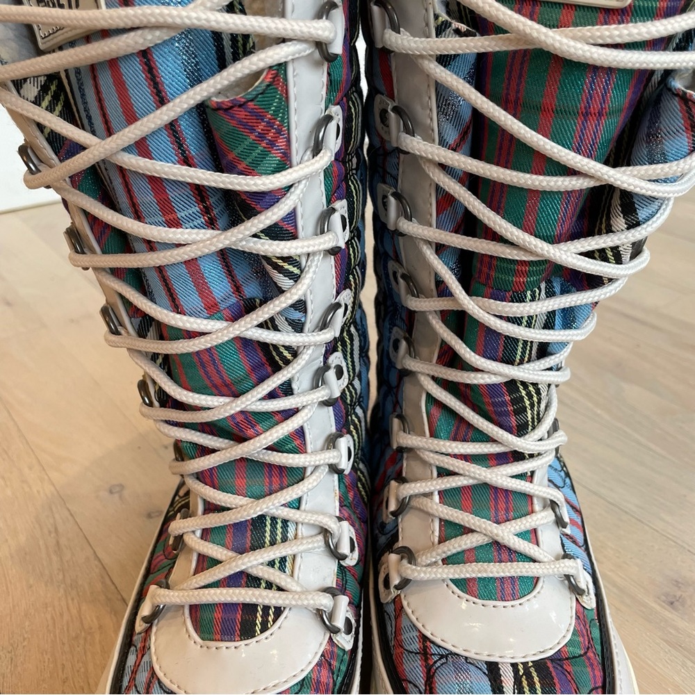 COACH Snow Boots | Peggey Multicolor Lace Up | Shearling Lined | 7 - Picture 7 of 14
